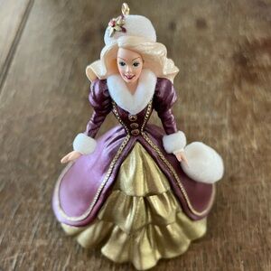 Holiday Barbie - Hallmark Ornament (1996)